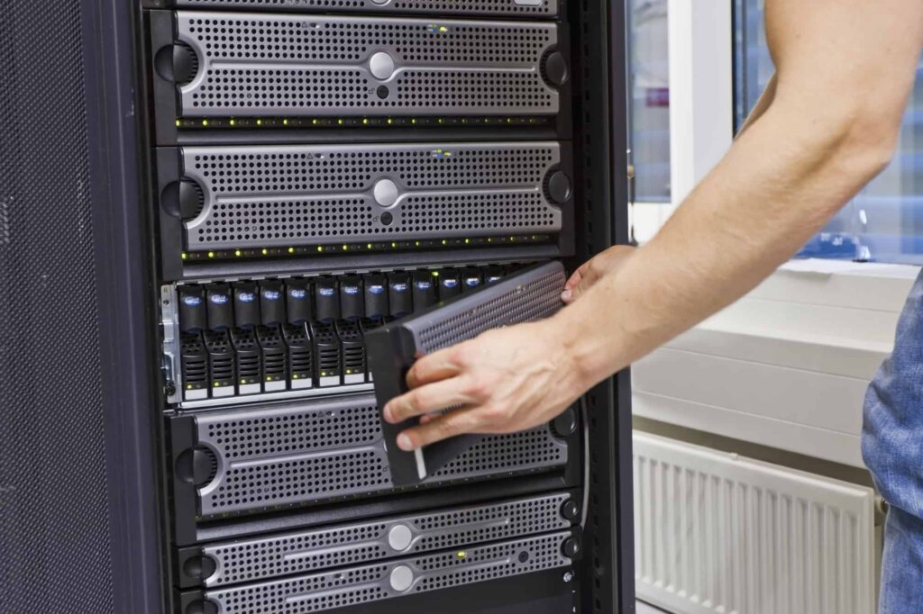 Fixing servers by an IT professional